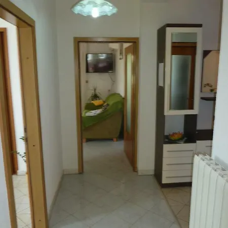 Apartamento Apartman Girasole 4+2 With A Parking Space Marčana