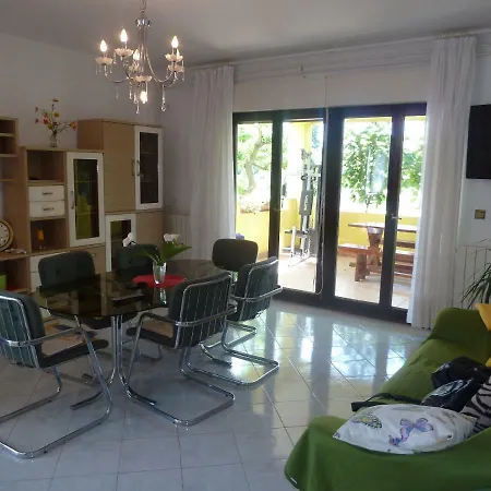 Apartman Girasole 4+2 With A Parking Space Apartman *