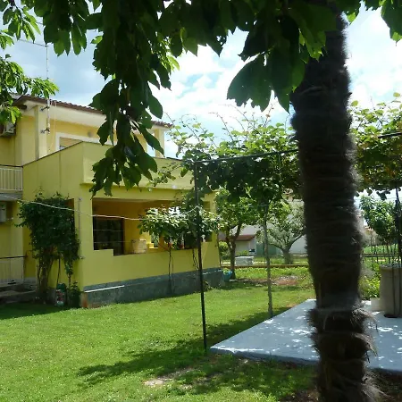 Apartamento Apartman Girasole 4+2 With A Parking Space Marčana